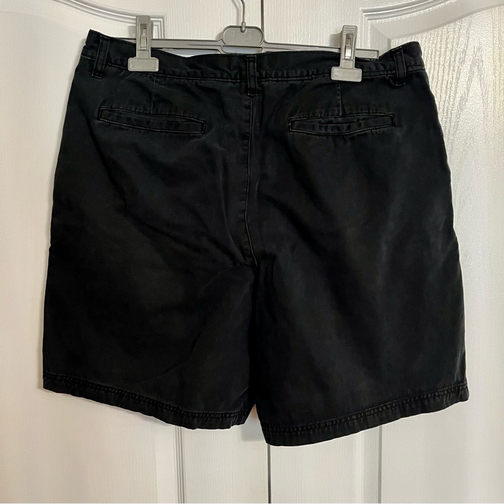 🌼3/$15 George Shorts - Picture 2 of 5